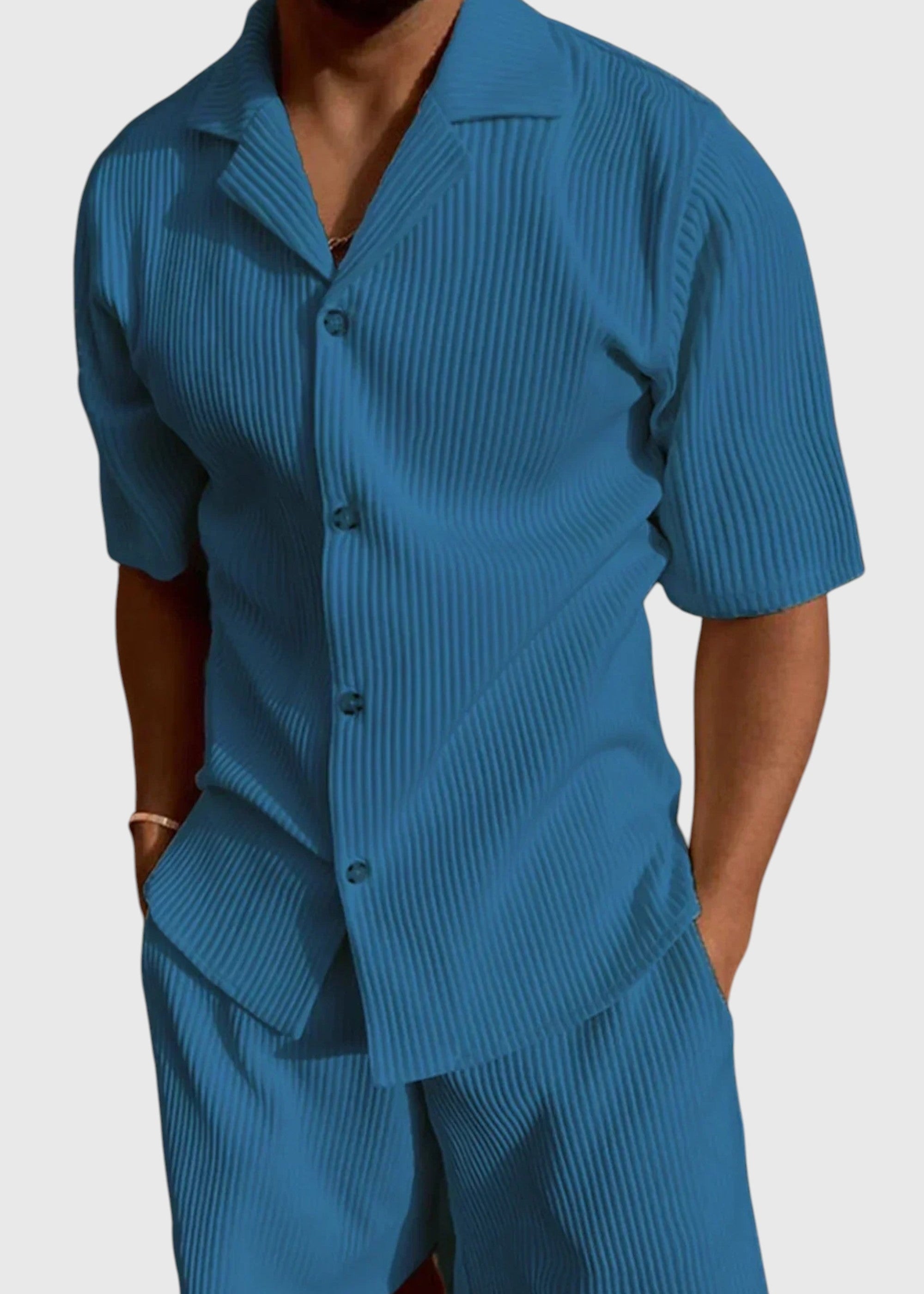 Alejandro | Conjunto con camisa y pantalón corto